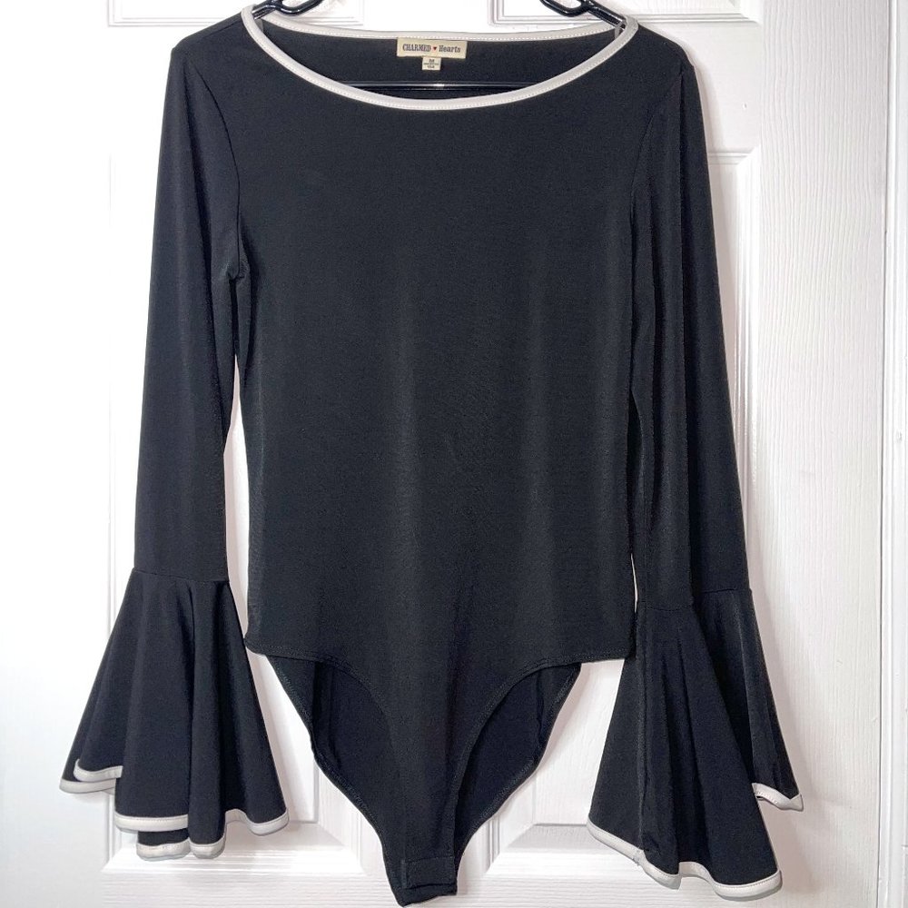CHARMED HEARTS Black/White Lined Woman's Bodysuit Long Bell Sleeves Stretchy M
